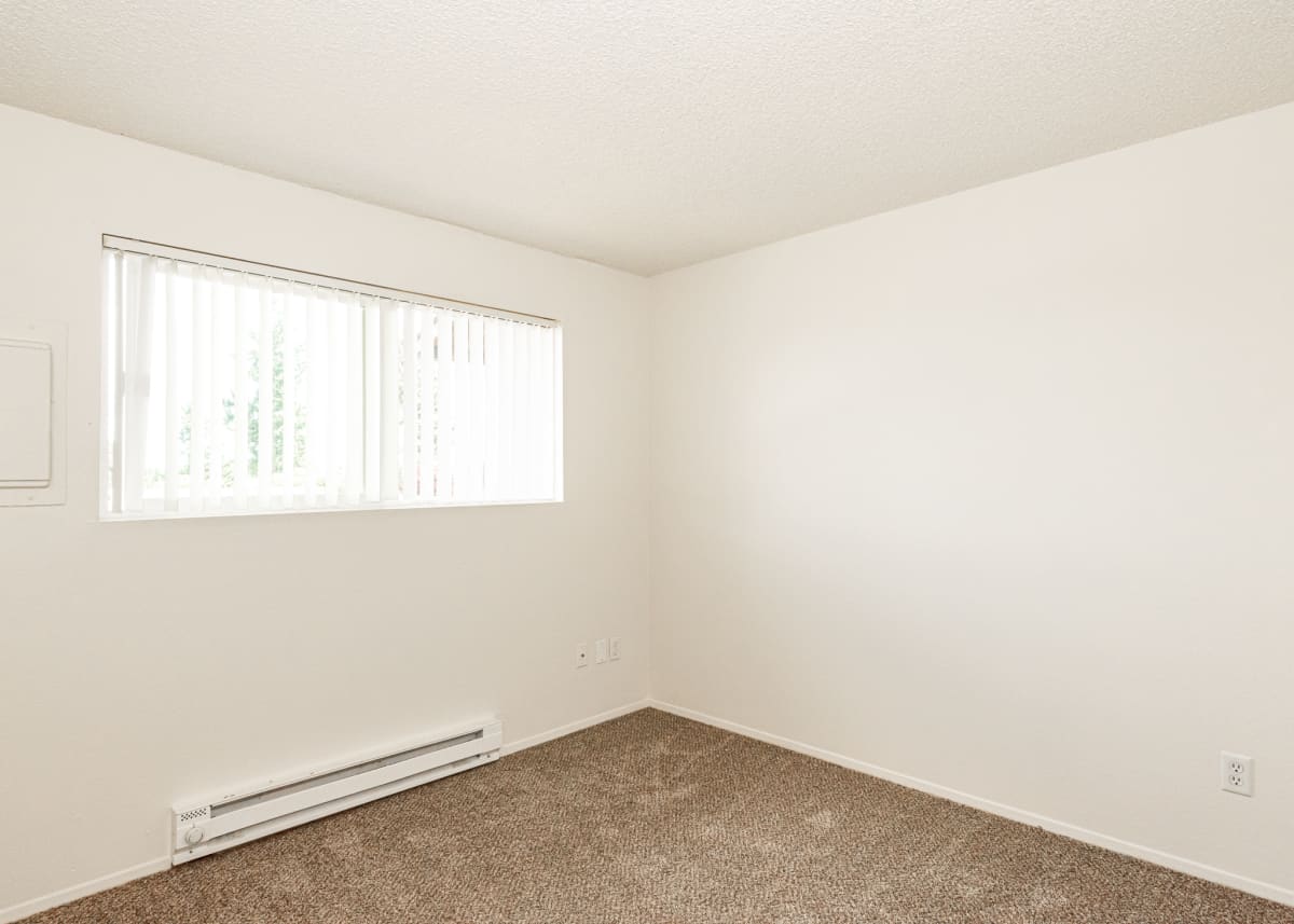 Photos and Video of Cinnamon Square Apartments in Oregon City, OR